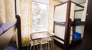 Гостиница Rocket Hostel Новосибирск Кровать в общем четырехместном номере для мужчин и женщин-1