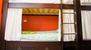 Гостиница Rocket Hostel Новосибирск Кровать в общем 6-местном номере для женщин-4